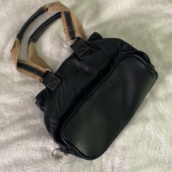 Small Black and tan purse - Picture 3 of 17